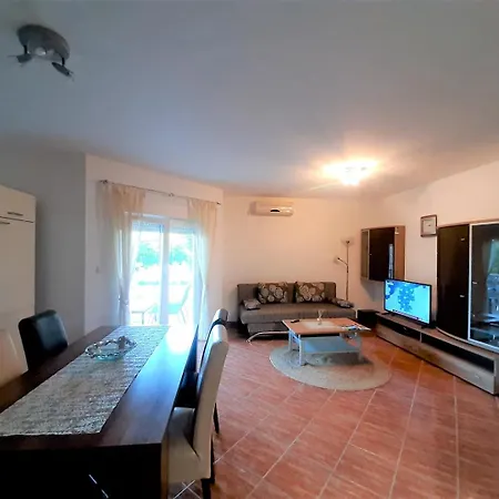 Apartman Charming Angela Near Malinska *