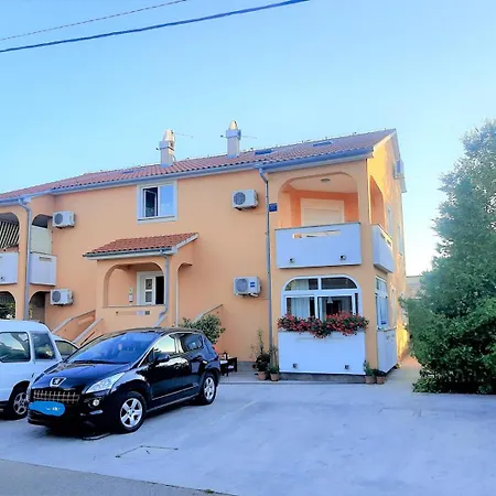Apartment Charming Angela Near Malinska *